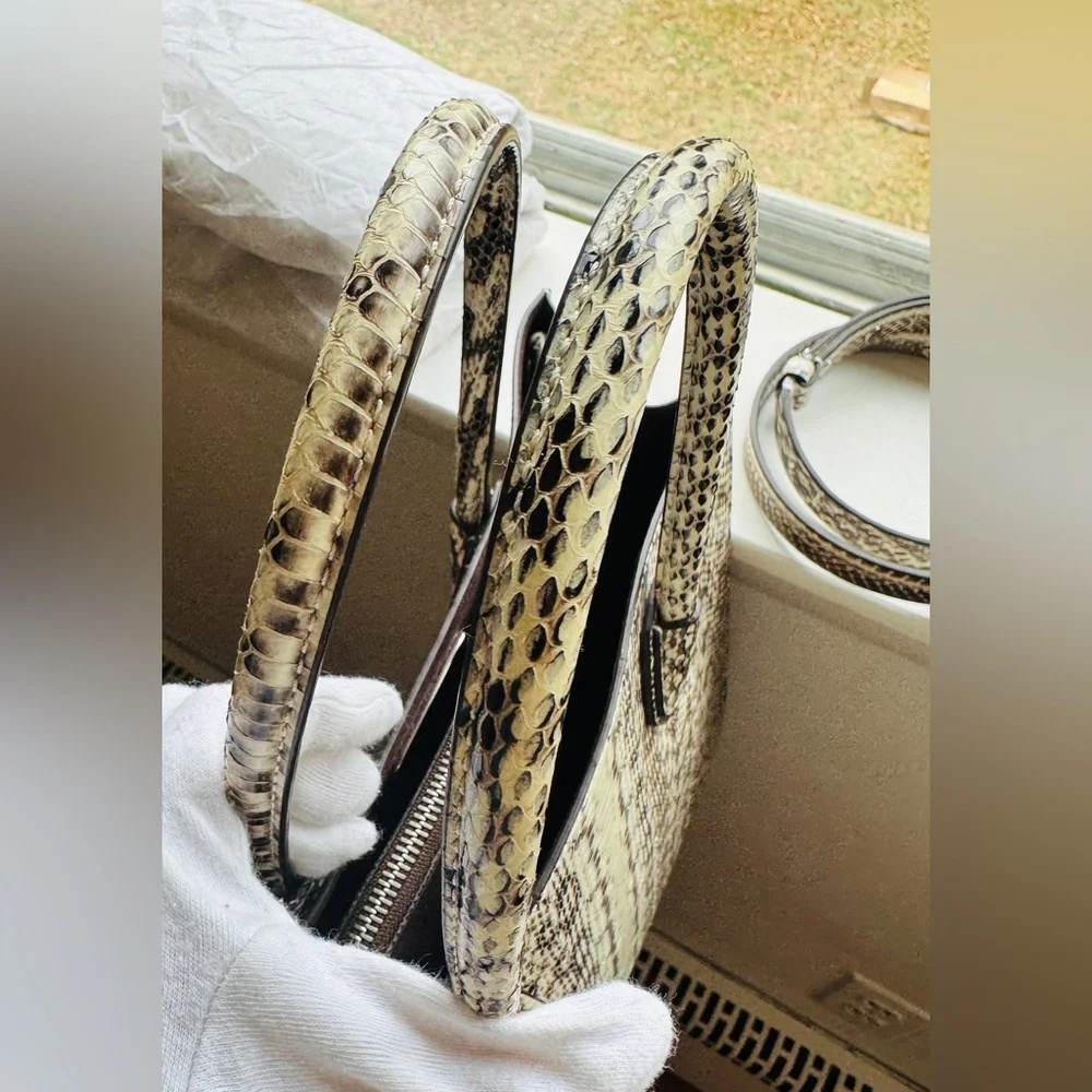 Set of 2 Michael Kors Snakeskin tote with Matching Long Wallet Shoulder Strap - Picture 13 of 15